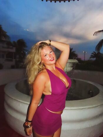 Full leaked Lily wright private photo