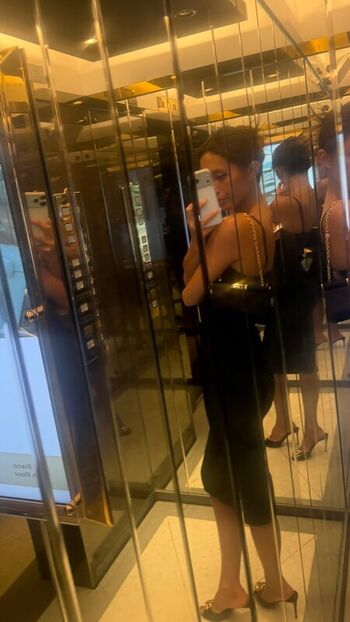 Full leaked Lilychee private photo