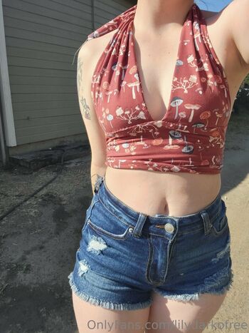 Full leaked Lilydarkofree private photo