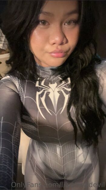 Full leaked Lilyellowdevil private photo