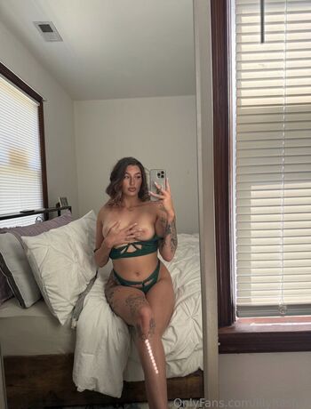 Full leaked Lilyhasfun private photo