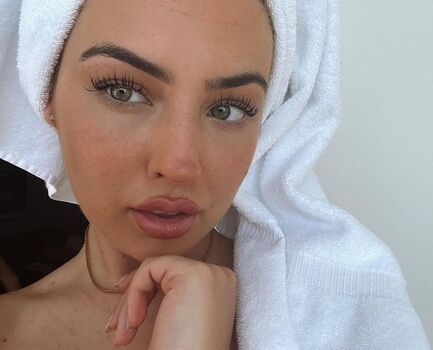 Full leaked Lilyjanexx private photo