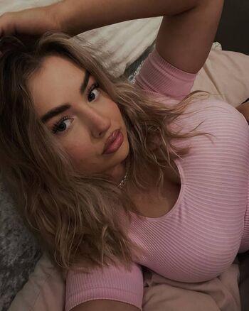 Full leaked Lilyjanexx private photo