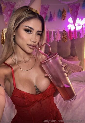 Full leaked Lilyseastar private photo