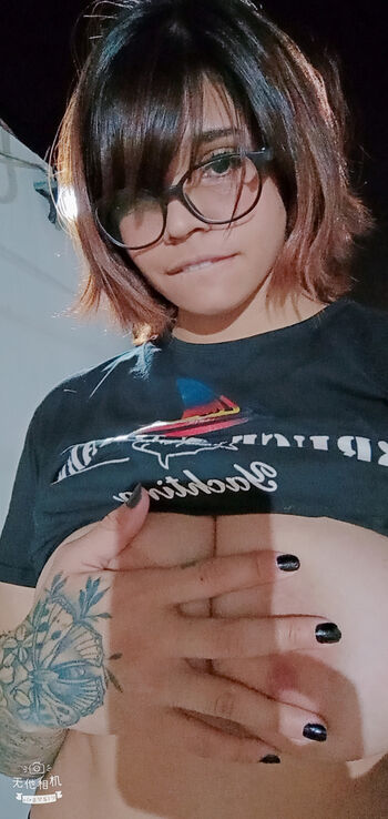 Full leaked Limonemiel private photo