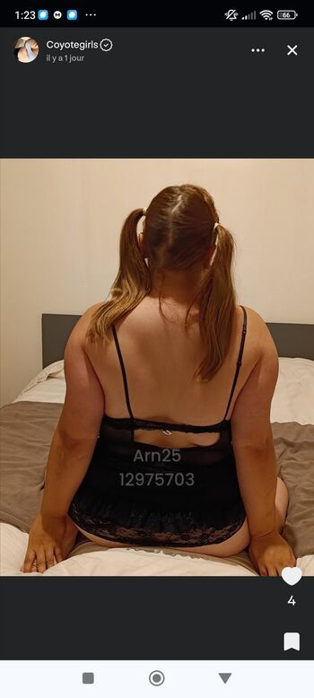 Full leaked Linabeubeu private photo