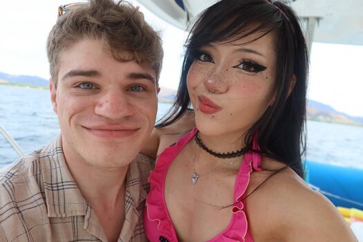 Full leaked Linaboobie  page private photo