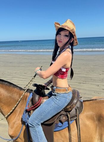 Full leaked Linaboobie  page private photo