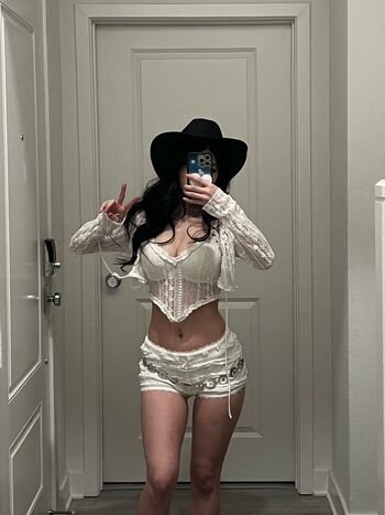 Full leaked Linawinal private photo