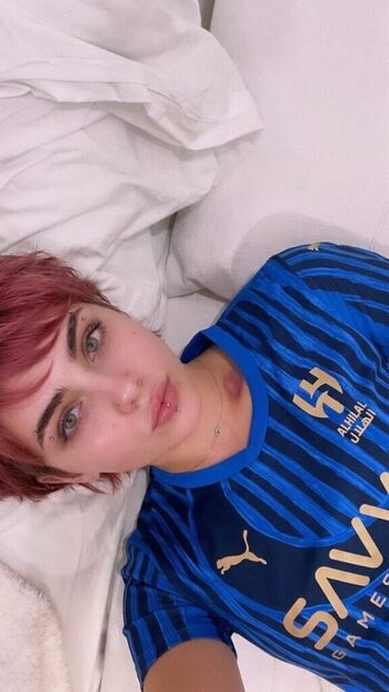 Full leaked Linda private photo