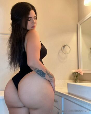 Full leaked Lindariver private photo