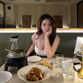 Full leaked Ling ee private photo