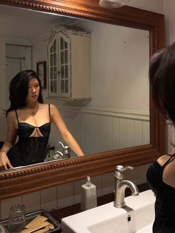 Full leaked Lingdfg page private photo