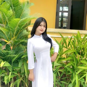 Linh Thư