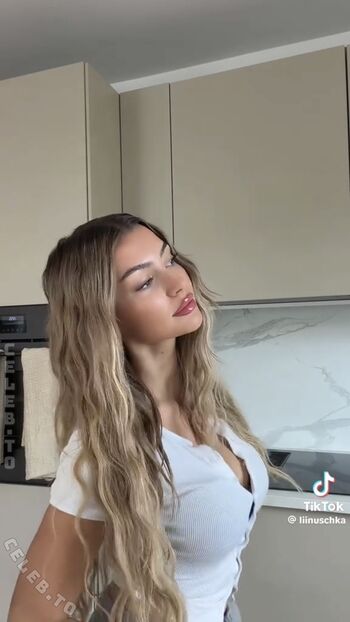 Full leaked Linuschka private photo