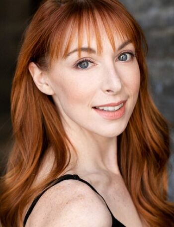 Lisa Foiles