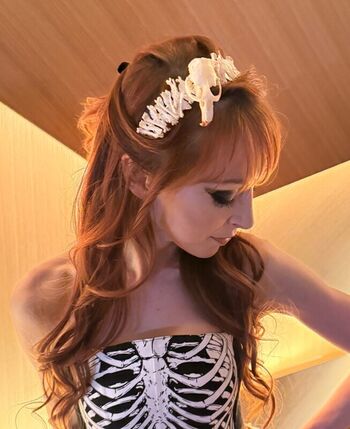 Full leaked Lisa foiles private photo