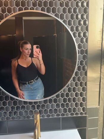 Full leaked Littlebitofj private photo