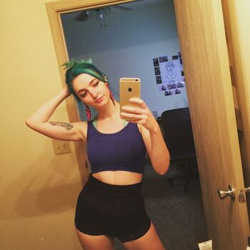 Full leaked Littlesiha page private photo