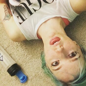 Full leaked Littlesiha page private photo