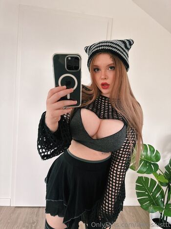 Full leaked Littlewicked private photo