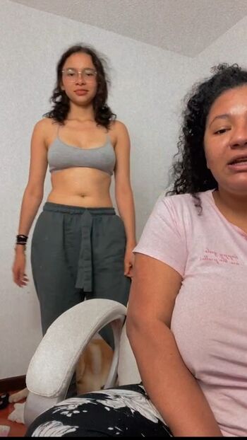 Leaked Lives privadas facecast  page private photo viral onlyfans