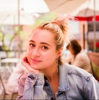 Full leaked Lizze broadway private photo