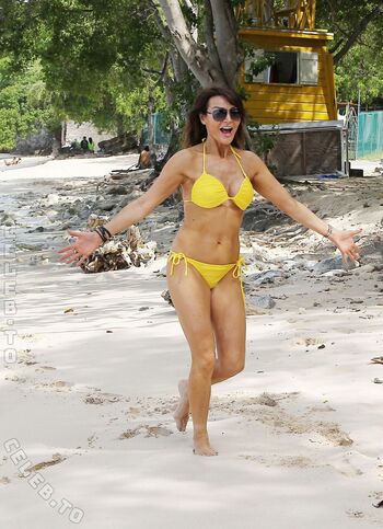 Full leaked Lizzie cundy page private photo