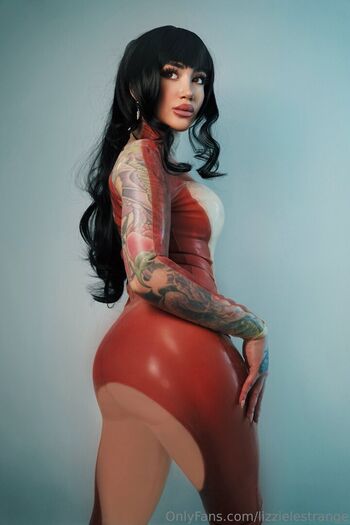 Full leaked Lizzie le strange  page private photo