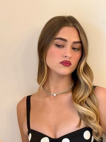 Full leaked Lizzy greene private photo