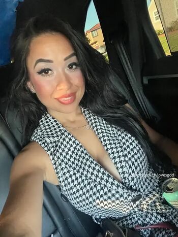Full leaked Lizzywurst page private photo