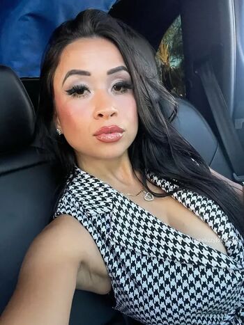 Full leaked Lizzywurst page private photo