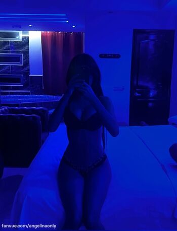 llinangel_  / llinangel_d