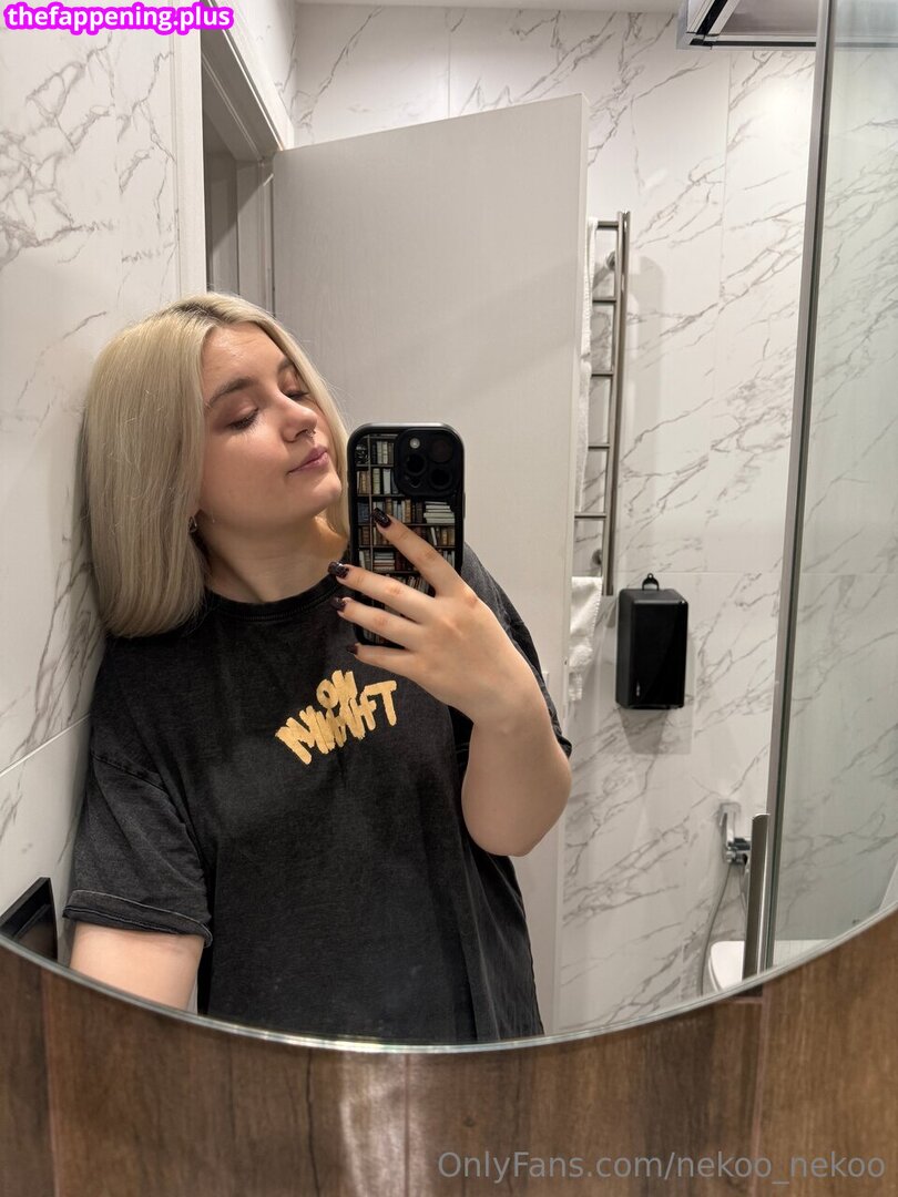 llittleeva / llittlez Çıplak OnlyFans Fotoğrafı #9