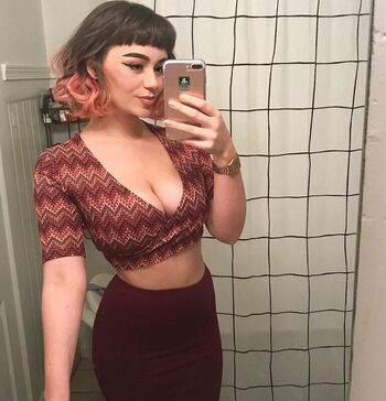 Full leaked Localgal private photo