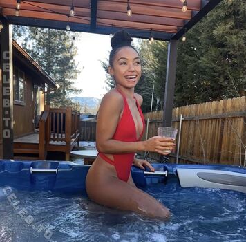 Full leaked Logan browning page private photo