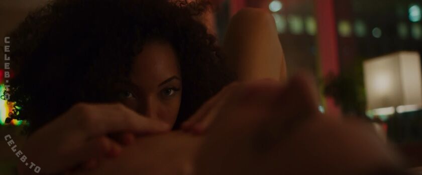 Full leaked Logan browning private photo