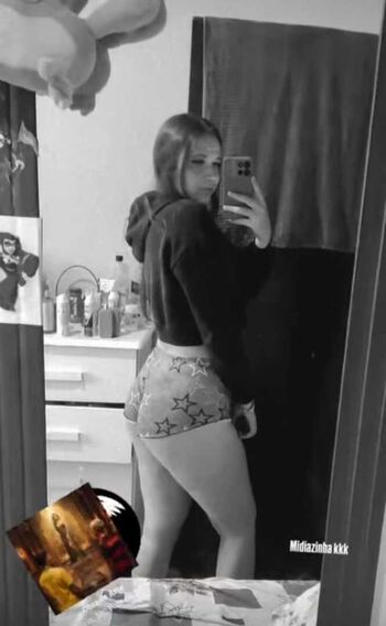 Full leaked Loiraa private photo
