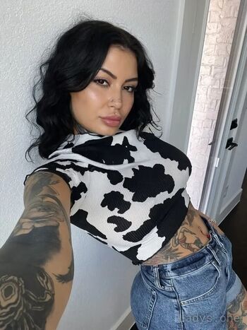 Full leaked Lola bunni private photo