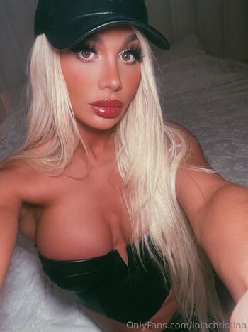 lolachristina