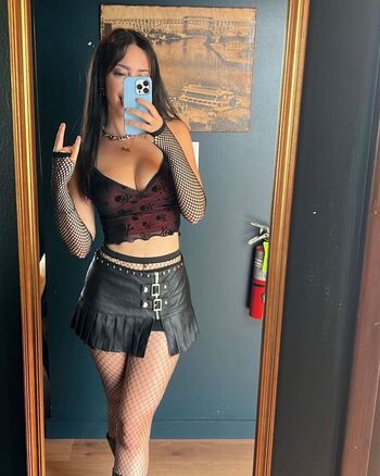 Full leaked Payangde / private photo