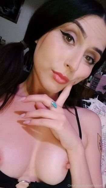 Full leaked Lonelypeaches private photo