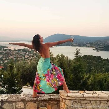 Full leaked Lookatlucyvip private photo