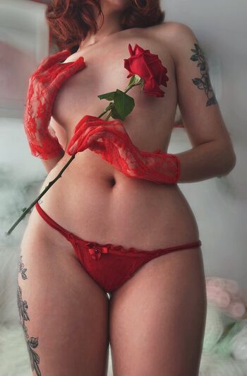 Full leaked Loopsie private photo