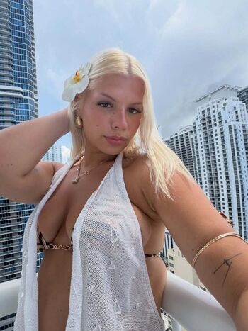 Full leaked Loraasmith private photo