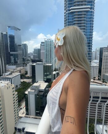 Full leaked Loraasmith private photo