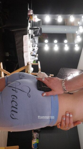 Full leaked Lorde private photo