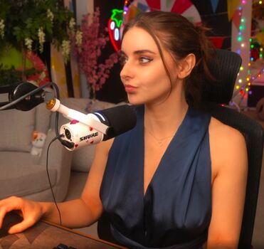 Full leaked Loserfruit private photo