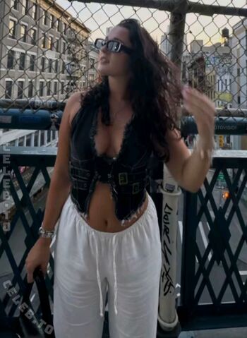 Lotti Aisha Greinwald