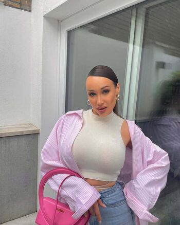 Full leaked Lou paul page private photo